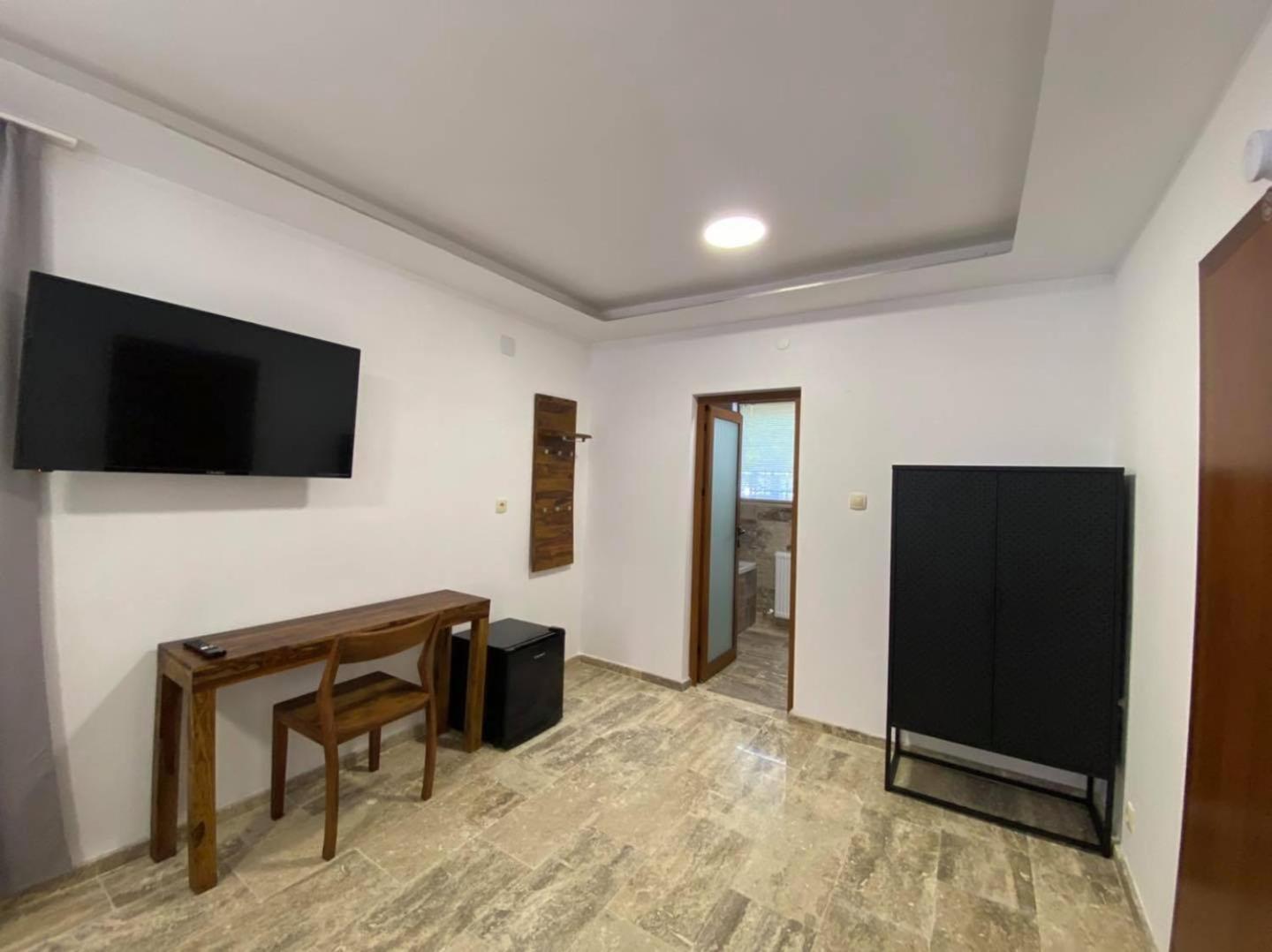 D Villa Mineralni Bani Extérieur photo