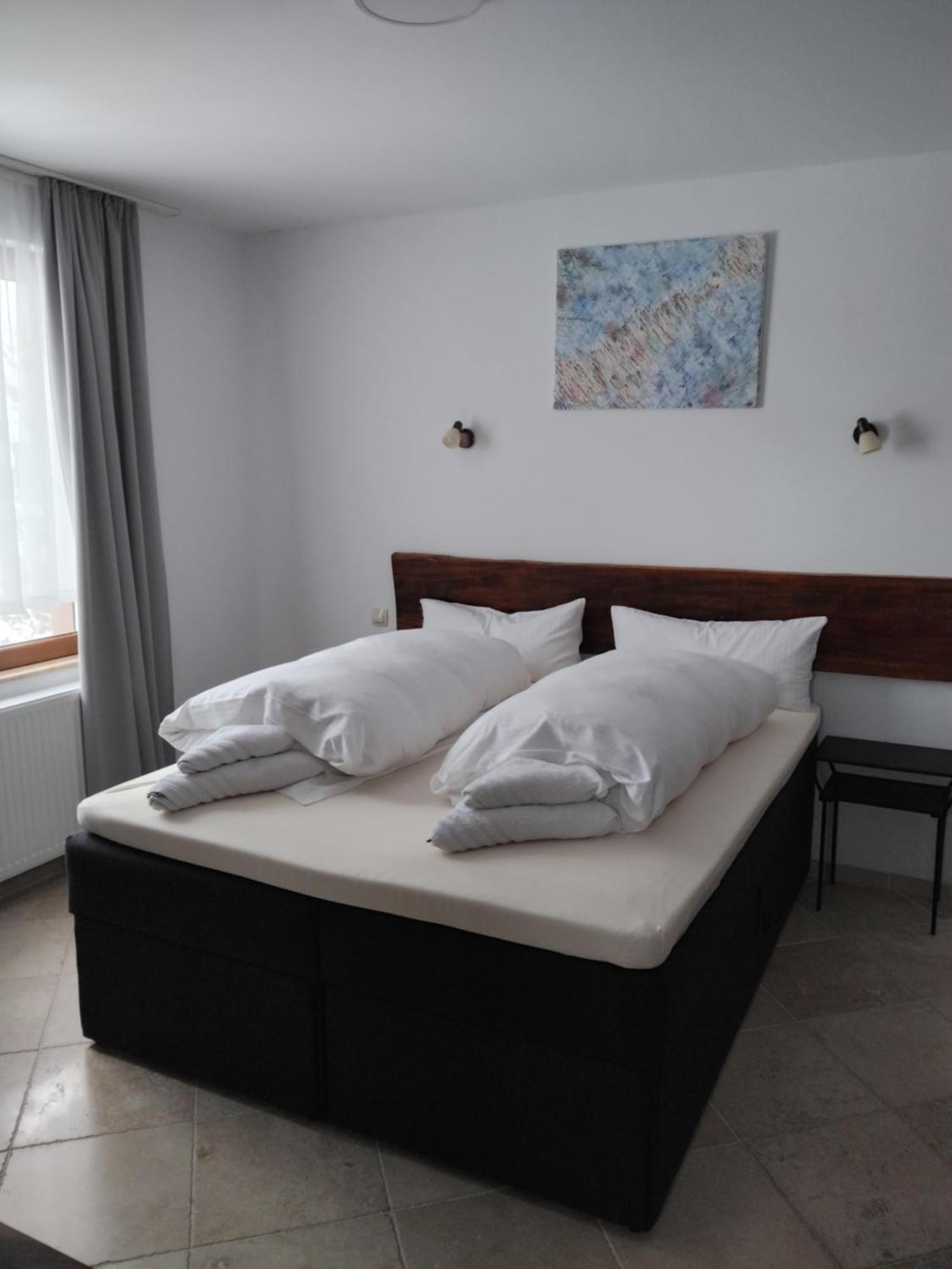 D Villa Mineralni Bani Extérieur photo